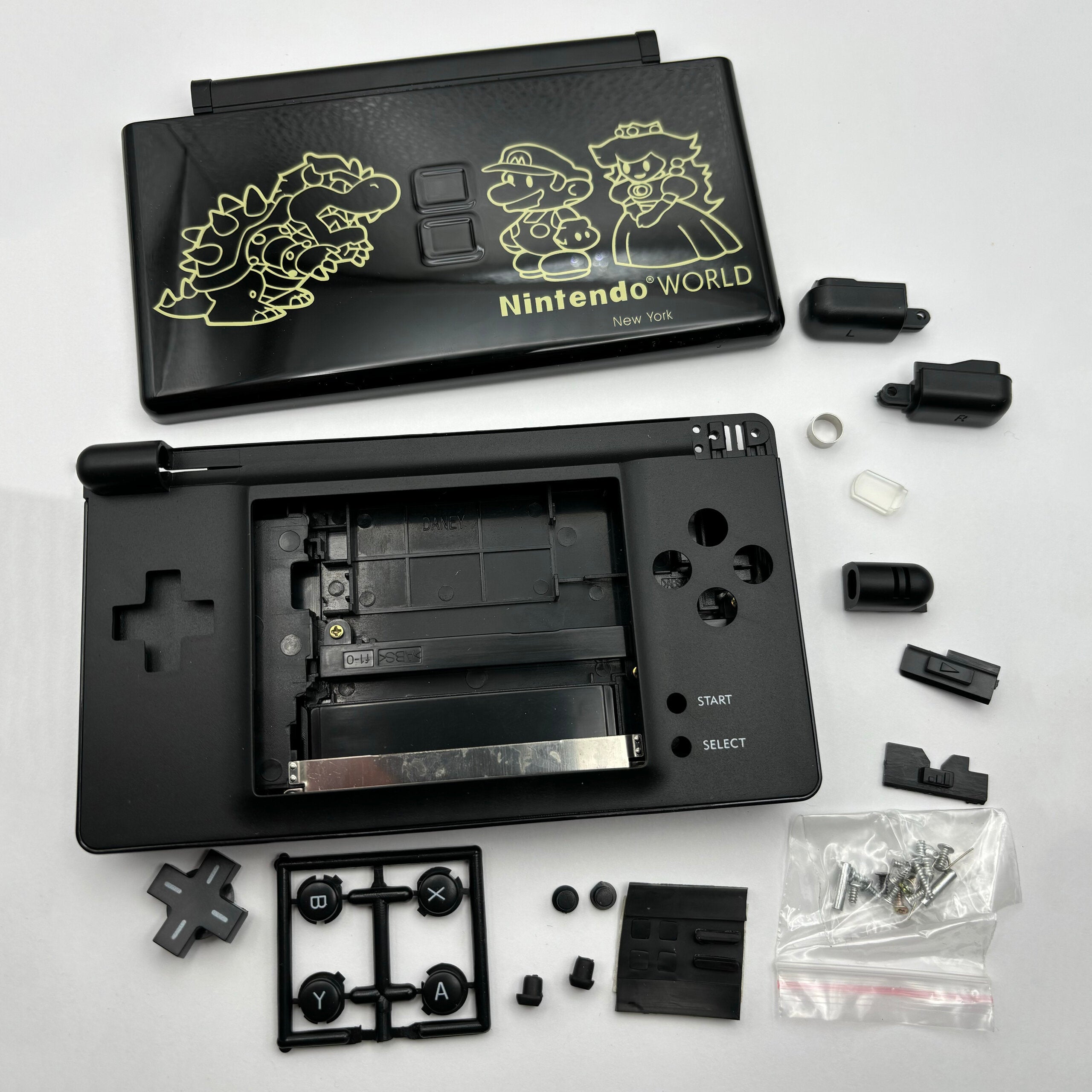 Nintendo DS Lite Replacement Housing Shell